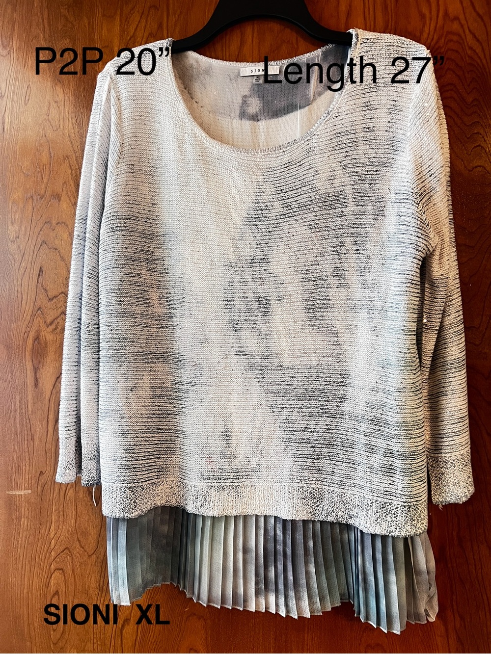 NWOT Sioni XL Women's Light Gray Layered Pullover Sweater XL